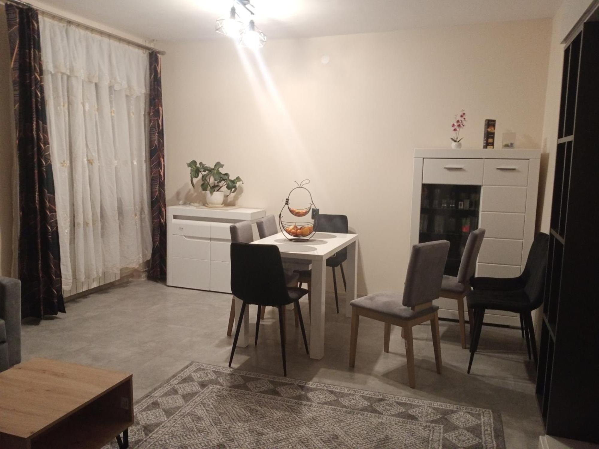 קרקוב Uroczy Apartament מראה חיצוני תמונה